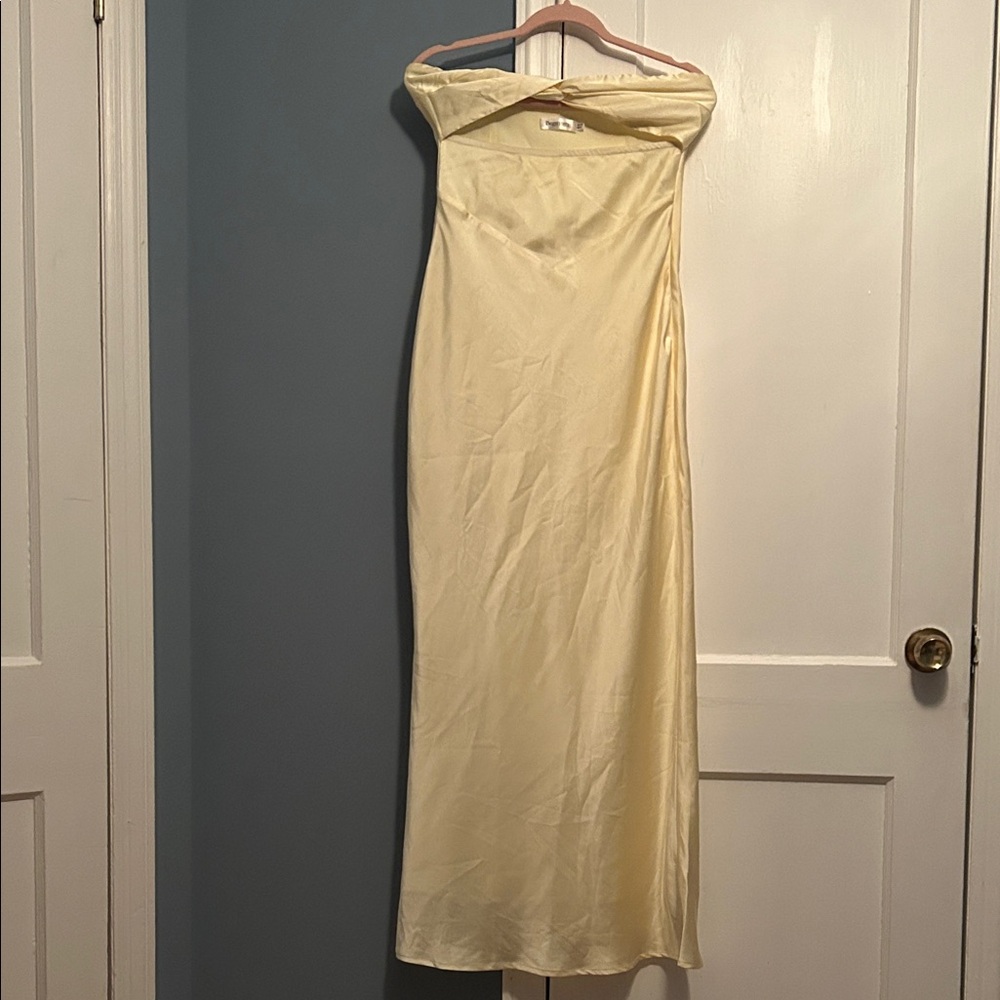 Beginning Boutique Strapless Yellow satin Dress